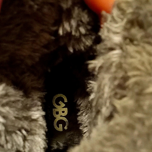 G by GBG guess grey suede boots with grey faux fur - Picture 5 of 10